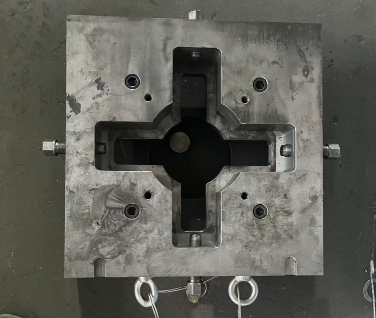 Four-Roll Rolling Mill — ERQI factory photo